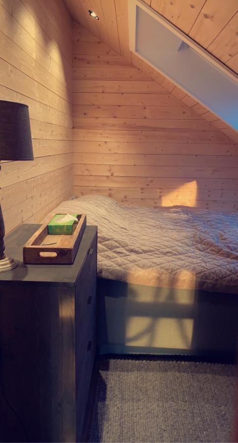 Unique Barnhouse In Amazing Gimsoy In Lofoten Saupstad  Exterior photo